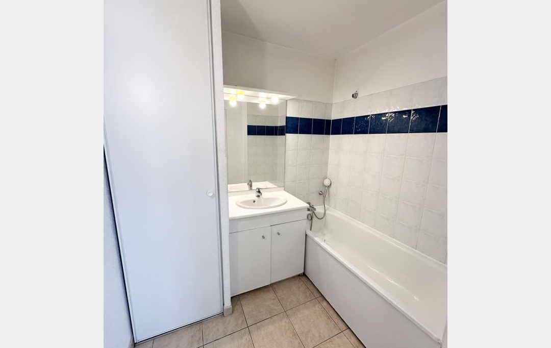 AZ FONCIER : Apartment | NIMES (30000) | 47 m2 | 137 000 € 